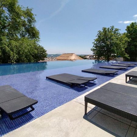 Hotel Cupidon Saturn Bagian luar foto